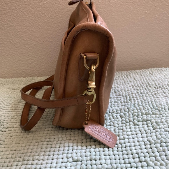 Coach Light Brown Tan Leather Shoulder Bag Made in NYC USA Vintage - Picture 3 of 12